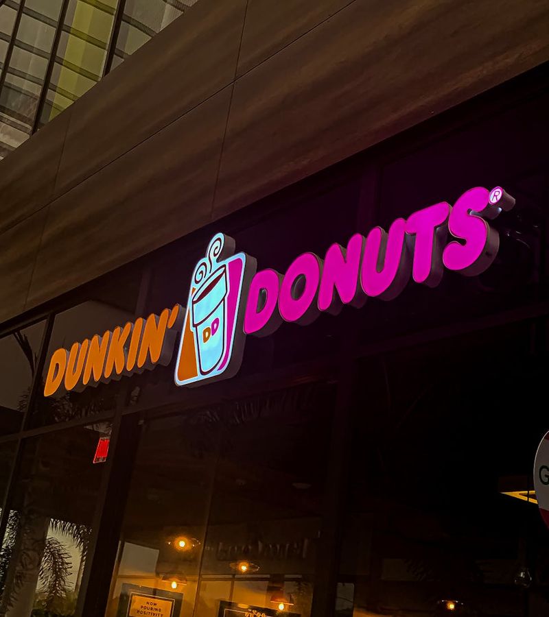 Business hotel chain exterior